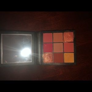 Makeup lot